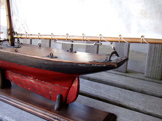 A gaff rigged Victorian 'Cutter' Style Pond Boat circa 1880-1900 — image 3